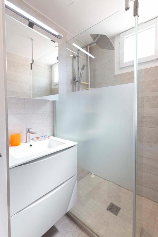 We Cannes ! Cosy 2-Bedroom Apartment With Terrace Cannes Center Екстер'єр фото