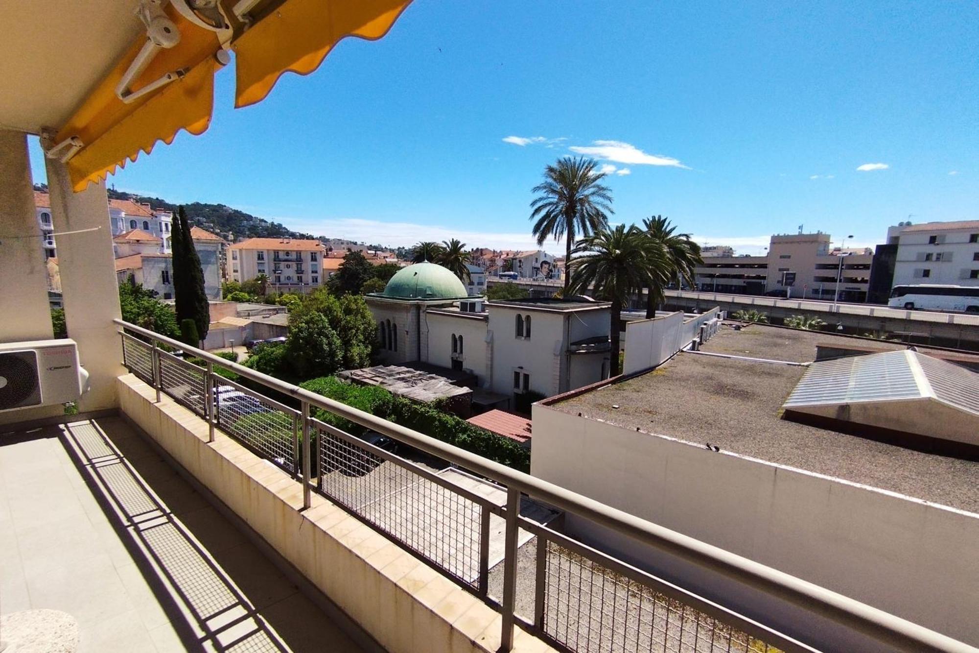 We Cannes ! Cosy 2-Bedroom Apartment With Terrace Cannes Center Екстер'єр фото